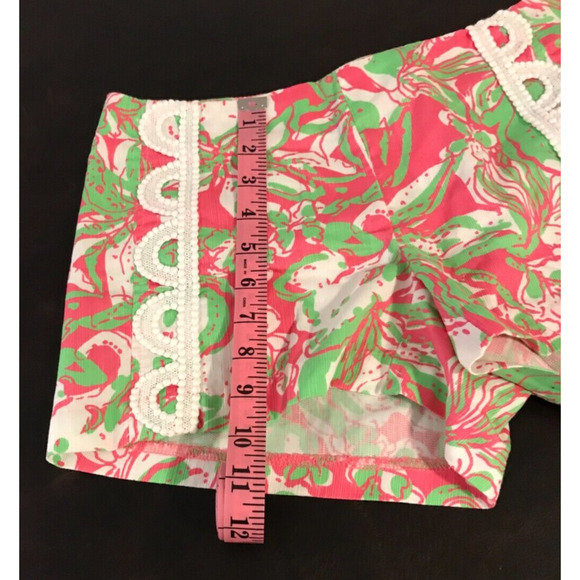 Lilly Pulitzer Liza Shorts, Forgot My Trunks Green Pink Lace Design - Size 0 - Picture 8 of 10